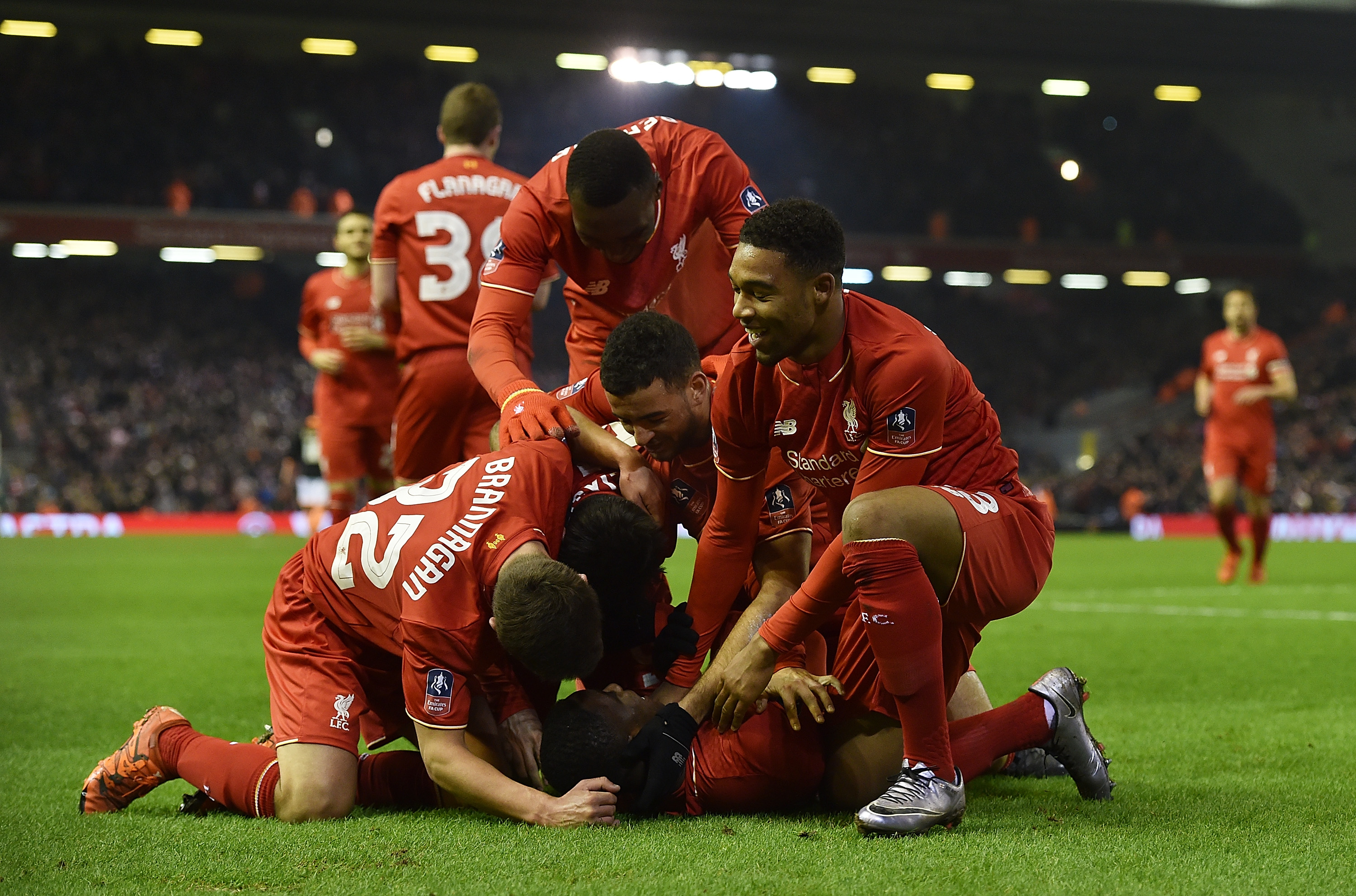 阿斯报预测巴萨首发：克里斯滕森左边卫、拉菲左路、莱万突前